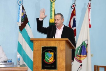 Edinho Fundão é empossado prefeito de Taguaí em definitivo