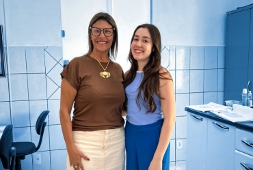 Centro de Saúde amplia atendimento com nova dentista em Fartura