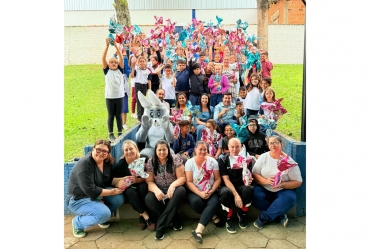 Prefeitura de Timburi realiza ação de Páscoa com distribuição de ovos de chocolate