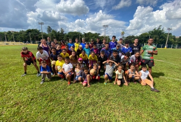 Projeto de Escolinha de Futebol de Tejupá inicia atividades