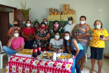 Sindicato Rural de Piraju - Senar ministra curso de “Rosas” em Tejupá