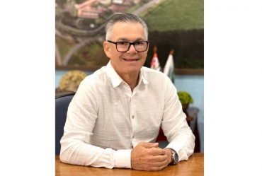 Prefeitura de Sarutaiá antecipa pagamento do 13º salário aos servidores municipais