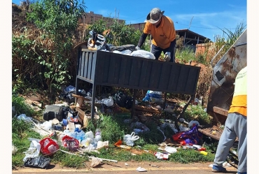 Prefeitura de Taguaí alerta sobre descarte correto do lixo