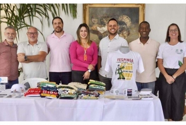 Timburi marca presença no 1º Encontro Regional de Turismo
