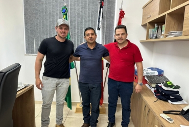 Prefeitura de Coronel Macedo e ITESP avançam na regularização fundiária com atualização de cadastro 