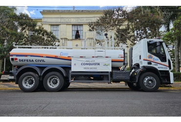 Caminhão-pipa vai auxiliar Defesa Civil no combate a incêndios em Avaré 