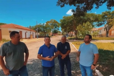 Bairro Cruzeirão em Itaporanga  ganha obra de lajotamento 