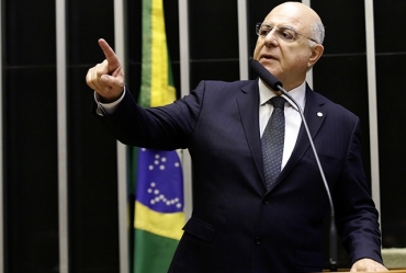 DEPUTADO ARNALDO JARDIM DESTACA Carne de frango é destaque em exportação no Brasil