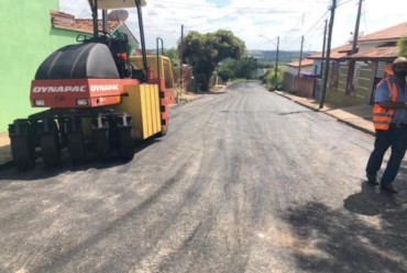 Prefeitura de Itaporanga realiza recape da Rua Antônio Briene de Camargo