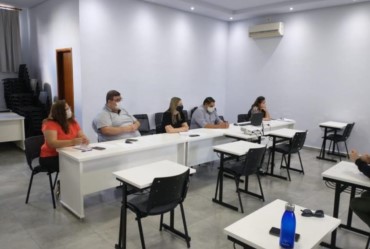 Reunião da Amvapa Educa reúne representantes da Educação