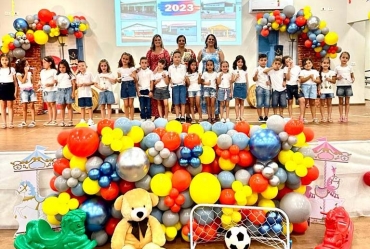 Celebração do Conhecimento: 180 Alunos concluem segunda etapa do ensino infantil em Fartura