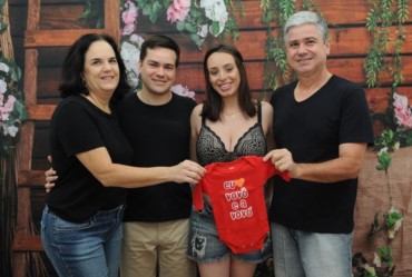 Mamãe Julia conta como é a experiência de ser mãe pela primeira vez