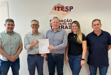 Prefeitura de Sarutaiá firma convênio com ITESP para regularização fundiária