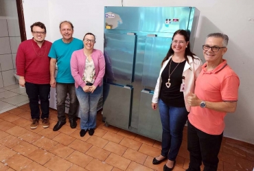 Sarutaiá recebe equipamento para Cozinha Municipal da Diretoria Regional de Ensino  