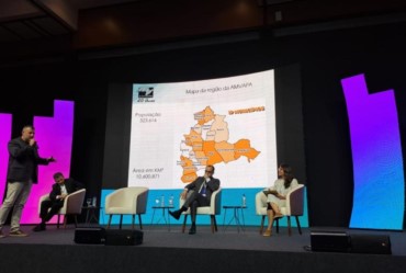 Prefeito Betinho de Cel Macedo ministra palestra em Brasília 