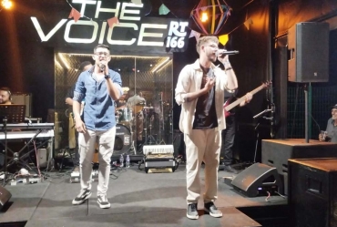 Avareenses Matheus Reis e Gabriel conquistam o The Voice Sertanejo da Cervejaria RT166