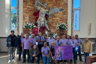 Terço dos Homens Mãe Rainha promoveu o 3° Encontro Interdiocesano no Santuário São Miguel Arcanjo