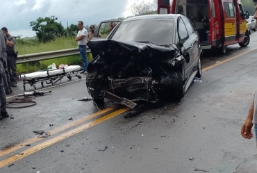 Grave acidente na Rodovia SP-287 Engenheiro Thomaz Magalhães, entre Piraju e Sarutaiá (SP)