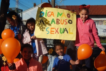 Campanha de combate ao abuso e exploração sexual  contra crianças e adolescentes é realizada em Taguaí 