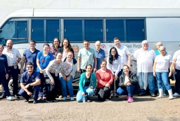 Equipe do Hemonúcleo do  Hospital Amaral Carvalho faz coleta de sangue em Taguaí 