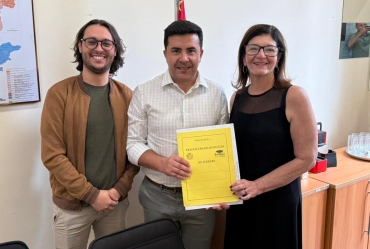 Cristiano Amorim participa de reunião na Secretaria Estadual da Educação em São Paulo