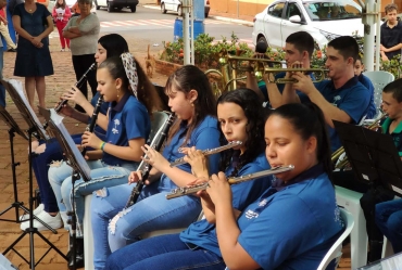 Apresentação da Banda Lindolpho Camargo movimenta Timburi