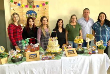 Muita alegria e brincadeiras na Festa Julina do Cras de Timburi 