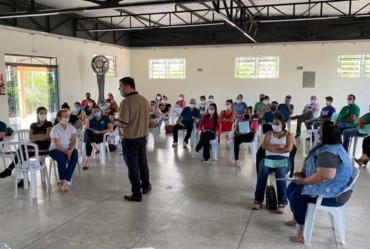 Funcionários da Saúde de Timburi passam por curso de capacitação no Centro Comunitário 