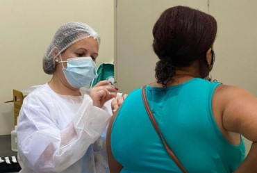 Mutirão de vacinação contra a  Covid-19 é realizado em Sarutaiá