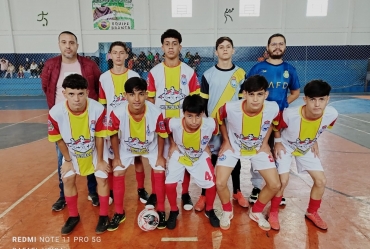 Coronel Macedo garante vagas nas semifinais de Futsal em Itaí