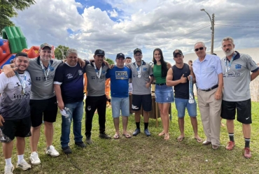 Itaporanga-SP coroa campeões em evento de futebol de base