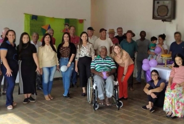 Timburi realiza palestra contra a violência ao idoso no Cras