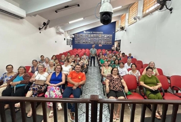 Rotary promove alfabetização digital para idosos em Fartura