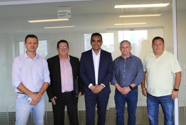 Taguaí recebe emenda para saúde através da parceria com deputado Rui Alves