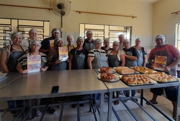 Prefeitura de Tejupá realiza curso do Projeto Cozinhalimento
