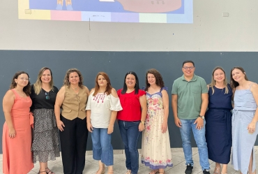 Profissionais de apoio das escolas municipais de Taguaí participam de formação sobre humanização e inclusão 