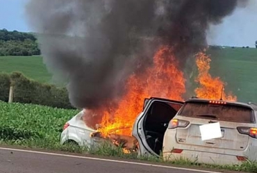 Grave acidente na rodovia que liga Taquarituba a Taguaí (SP)