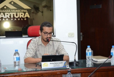 Professor Henrique presta contas de seu trabalho em março como vereador em Fartura