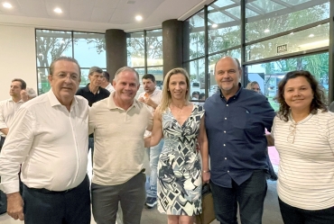Edinho se encontra com deputados e secretário estadual em Avaré