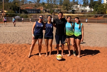 Atletas farturenses avançam à fase final da 1ª Olimpíadas Santabarbarense de Vôlei de Praia