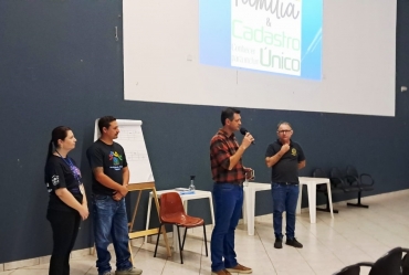 Taguaí realiza reunião com famílias  beneficiárias do Programa Bolsa Família
