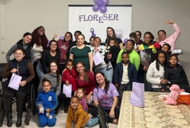 Grupo de Mulheres do PAIF participa de ação do Agosto Lilás em Fartura