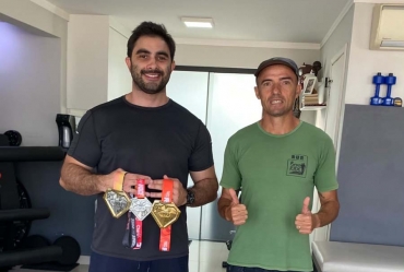 Caveira completa 63 quilômetros em dois dias na Maratona Internacional do Rio