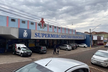 Supermercado São Francisco realiza sorteio de scooter zerinho com compra de refresco Trink