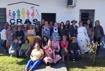 Festa Junina no CRAS de Timburi encanta  as crianças, adolescentes e adultos