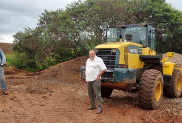 Prefeito Valtinho Boranelli visita obras em Tejupá