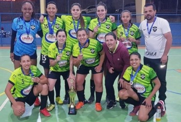 Avaré vence torneio de futsal feminino em Manduri