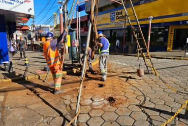 Análise de solo segue nesta quinta, 26, pelas ruas Alagoas e Mato Grosso 