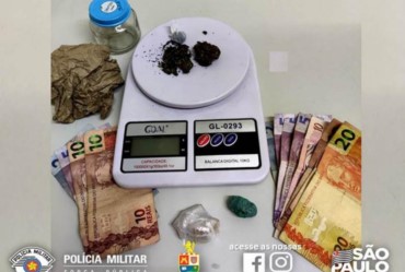 Mulheres são detidas pela Polícia Militar com drogas em Avaré 