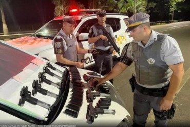 MPF recorre de decisão que soltou motorista flagrado com arsenal de armas